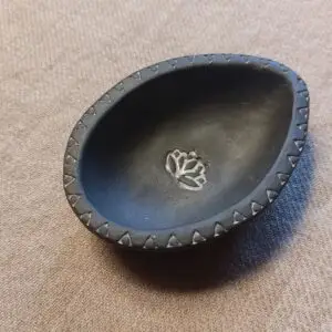 Ghe wick Lamp (clay)