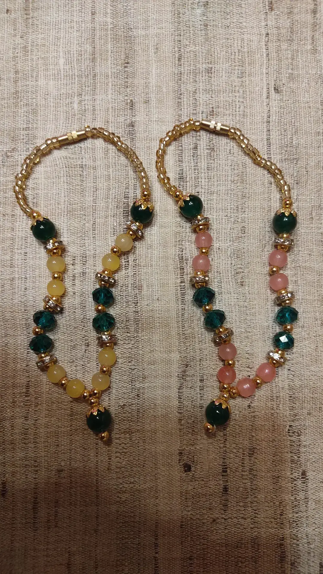 2 necklaces (13 cm)