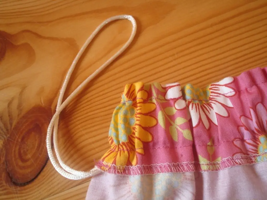 Gopi Skirt Dupatta set L=85 cm) - Image 2