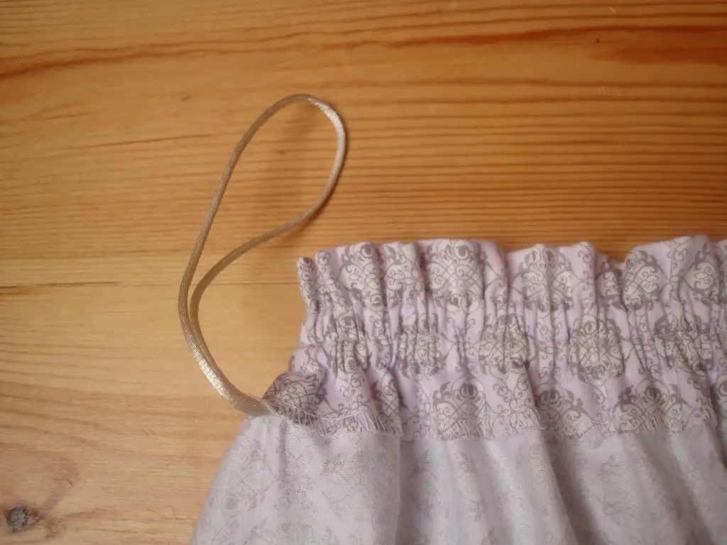 Gopī svārki ar lakatu (svārku garums 65 cm) - Image 2