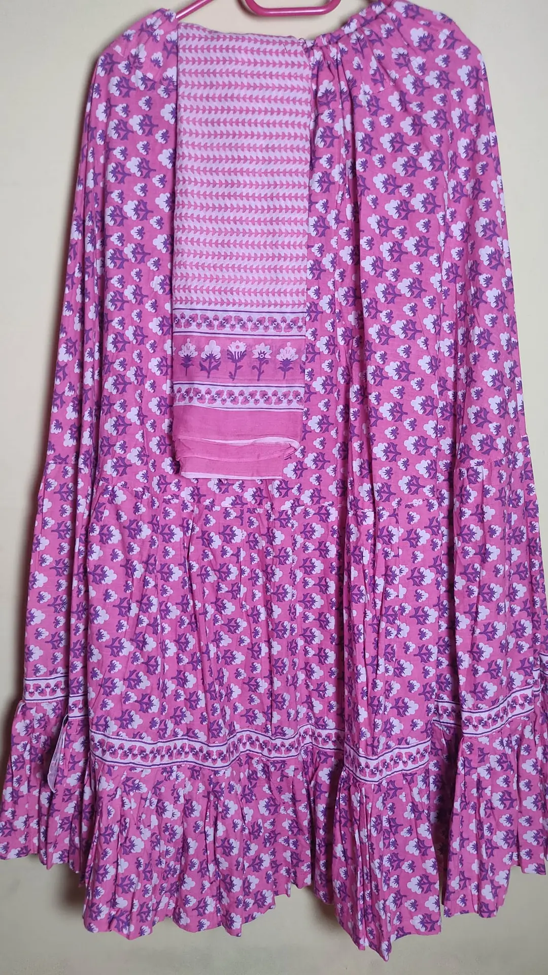 Gopi Skirt Dupatta set, L= 101 cm