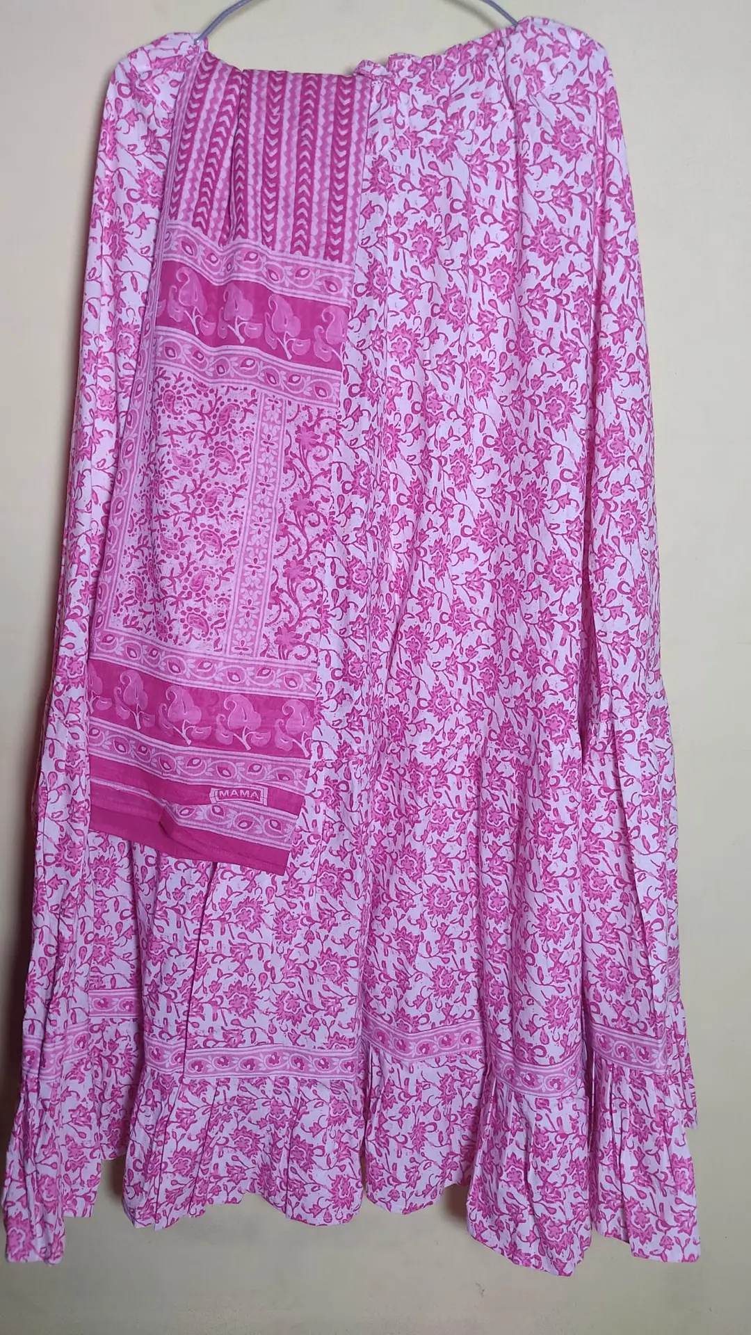 Gopi Skirt Dupatta set, L= 104 cm