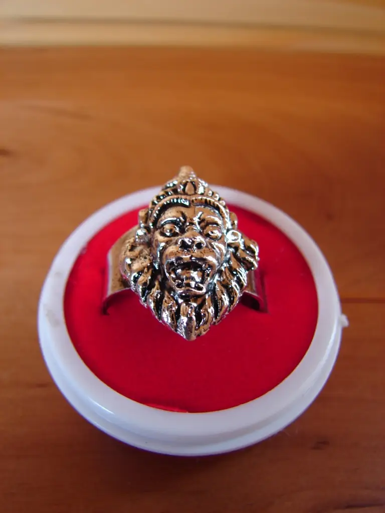 Ring with Lord Nrisimha (s)