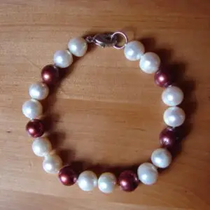 Natural freshwater peral bracelet (9-10 mm)